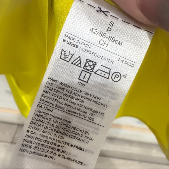 Banana republic flowy chiffon sleeveless ruffle/ flounce top ❤️ - Picture 6 of 7